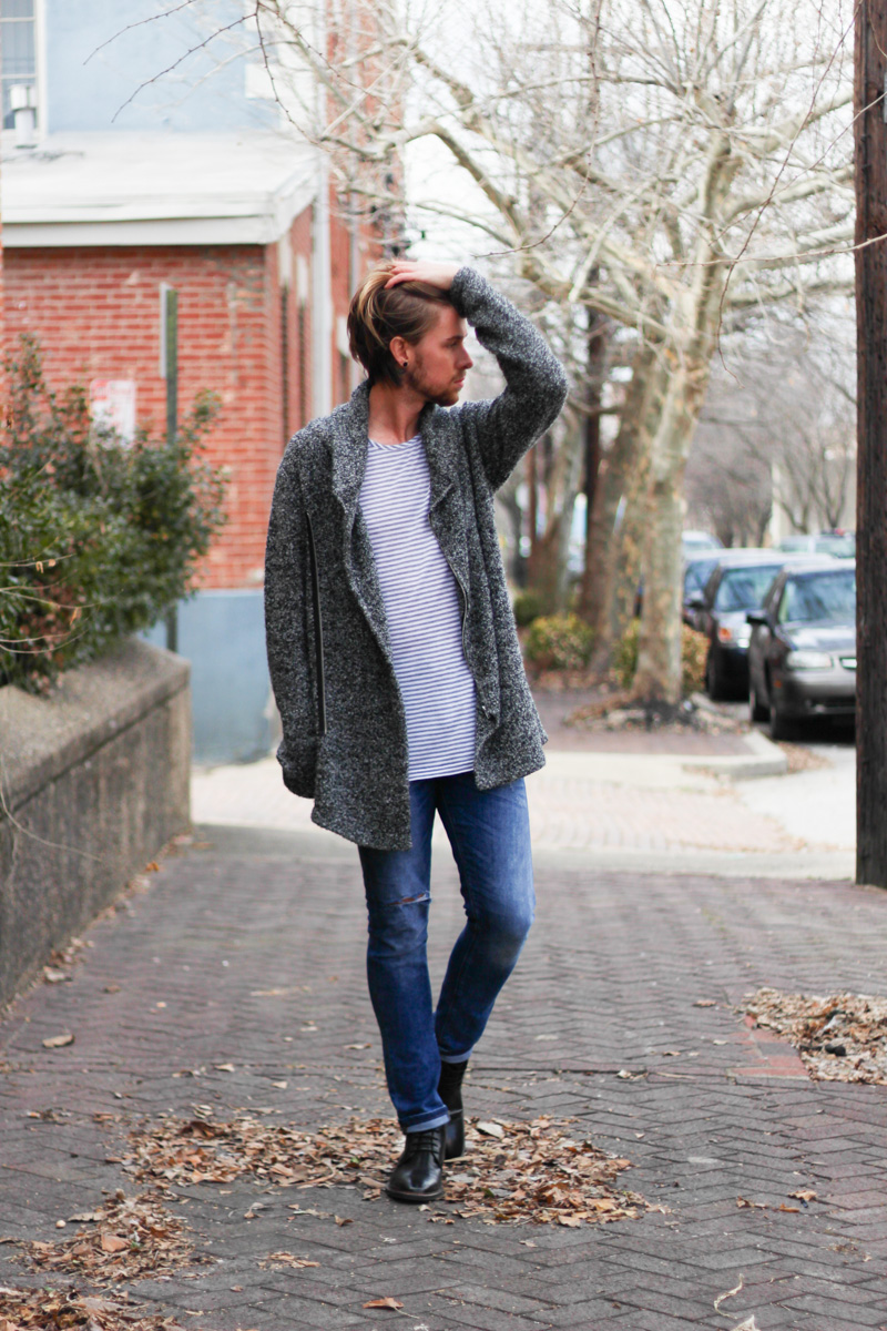 The Kentucky Gent in Copy Collection T-Shirt, H&M Sweater, Zara Jeans, Steve Madden Maniaa Boot
