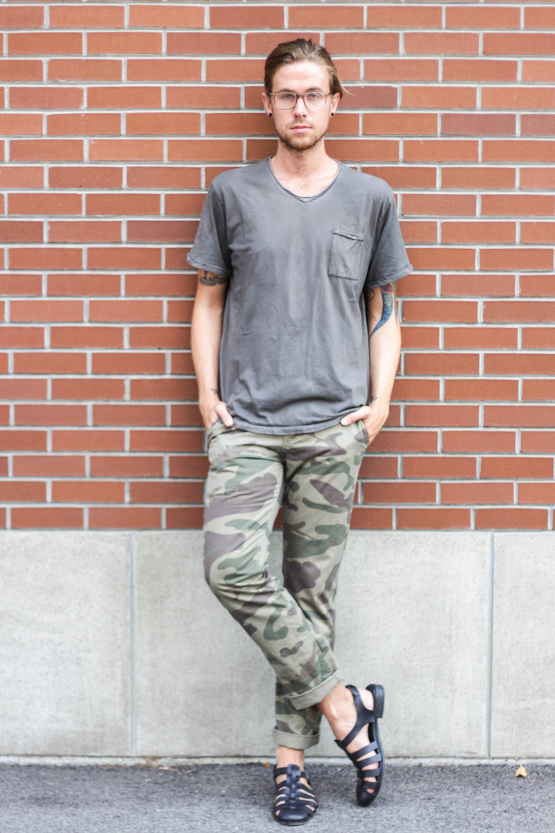 The Kentucky Gent in Original Penguin Glasses, Jeremiah Clothing T-Shirt, Camo Pants, and Zara Sandals.