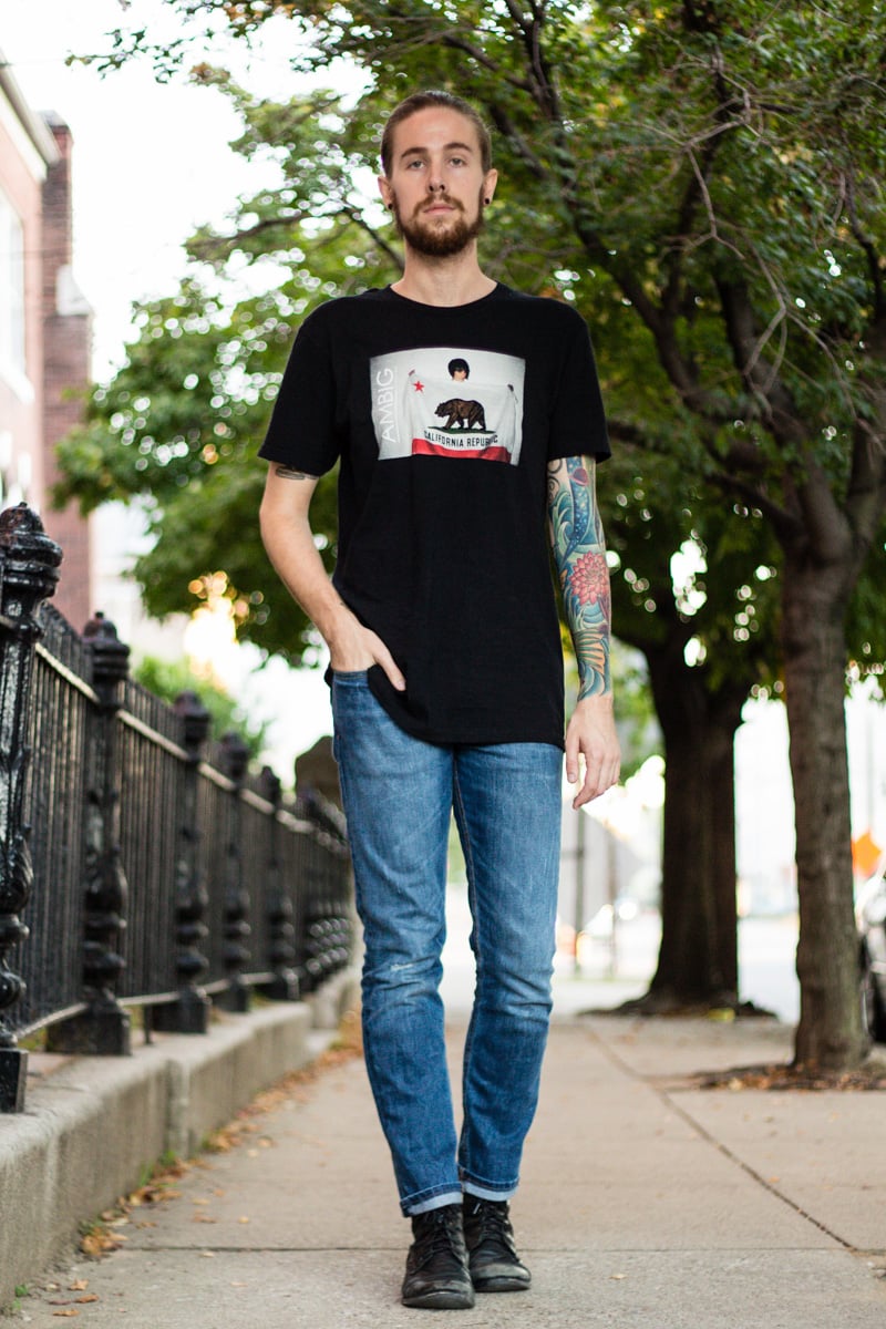 The Kentucky Gent, a men's fashion and life style blogger, in Ambig Clothing California Republic T-Shirt, Levi's 511 Jeans, and Steve Madden Troopah Boots. 