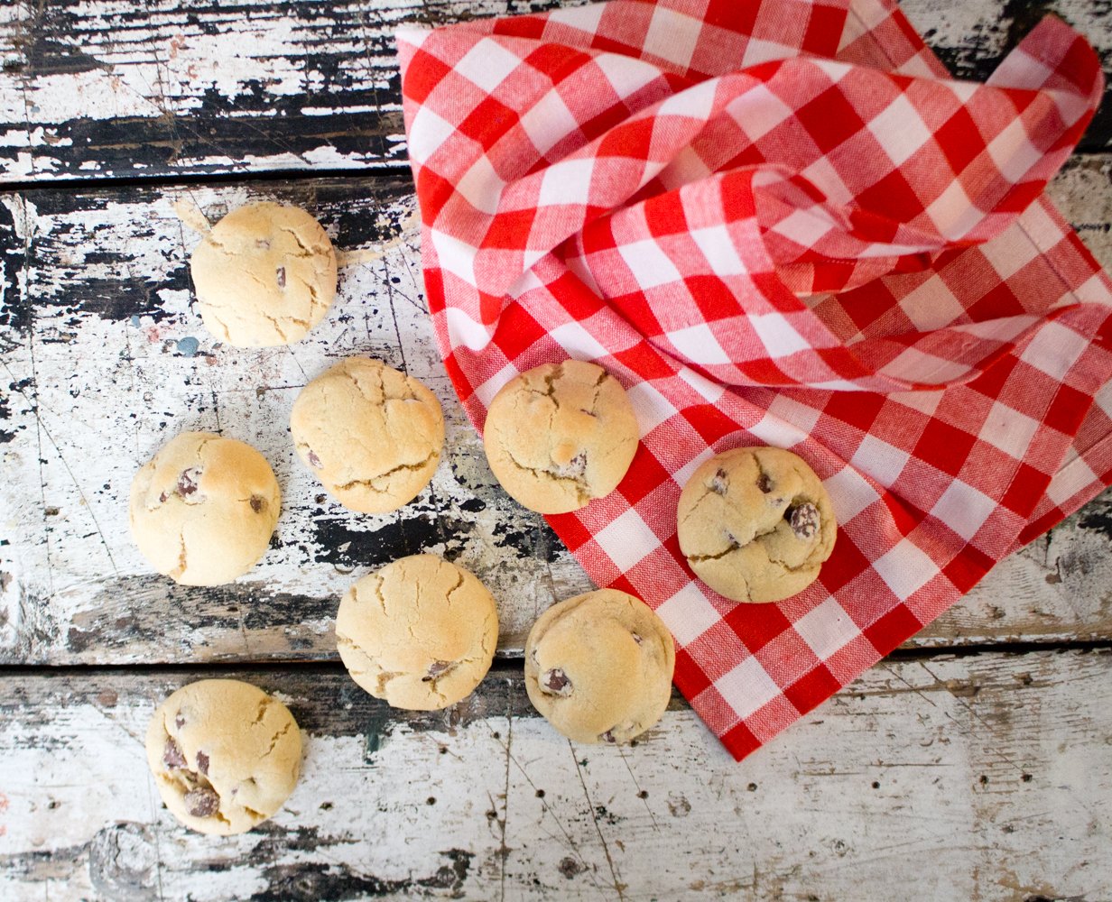 The Kentucky Gent, a Louisville, Kentucky life and style blogger, shares his recipe for Chocolate Chip Cookies.