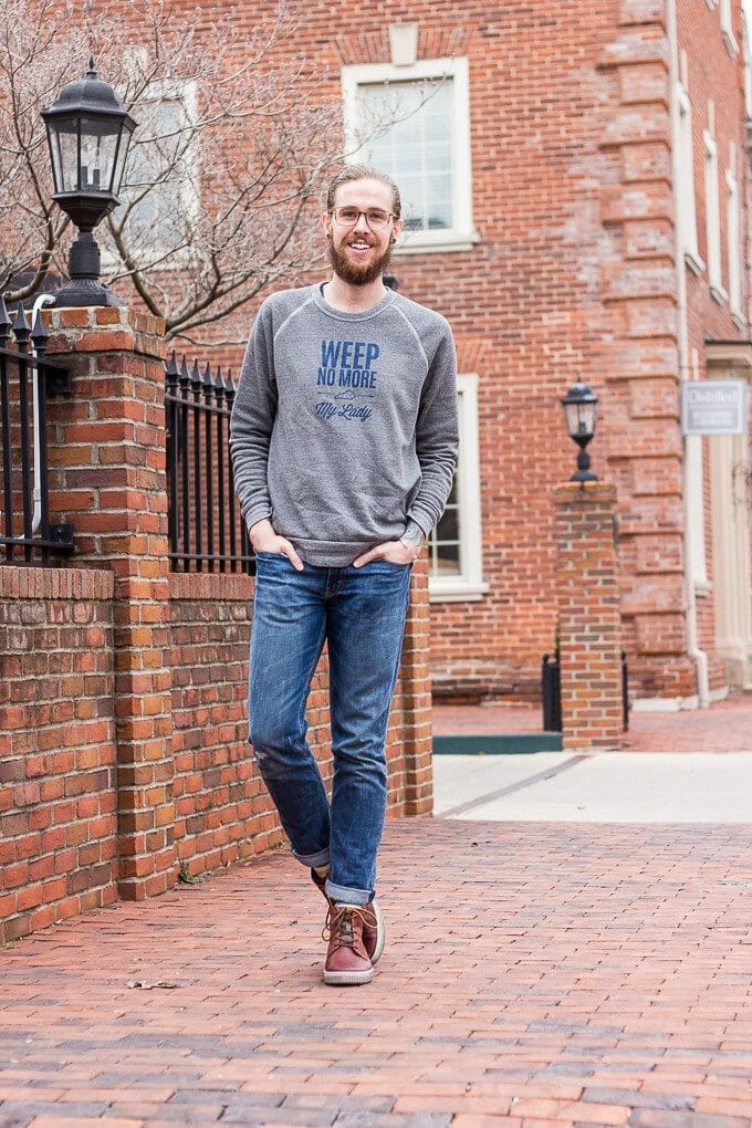 The Kentucky Gent, a Louisville, Kentucky based men's life and style blogger, shares his love for Kentucky on thekentuckygent.com. 